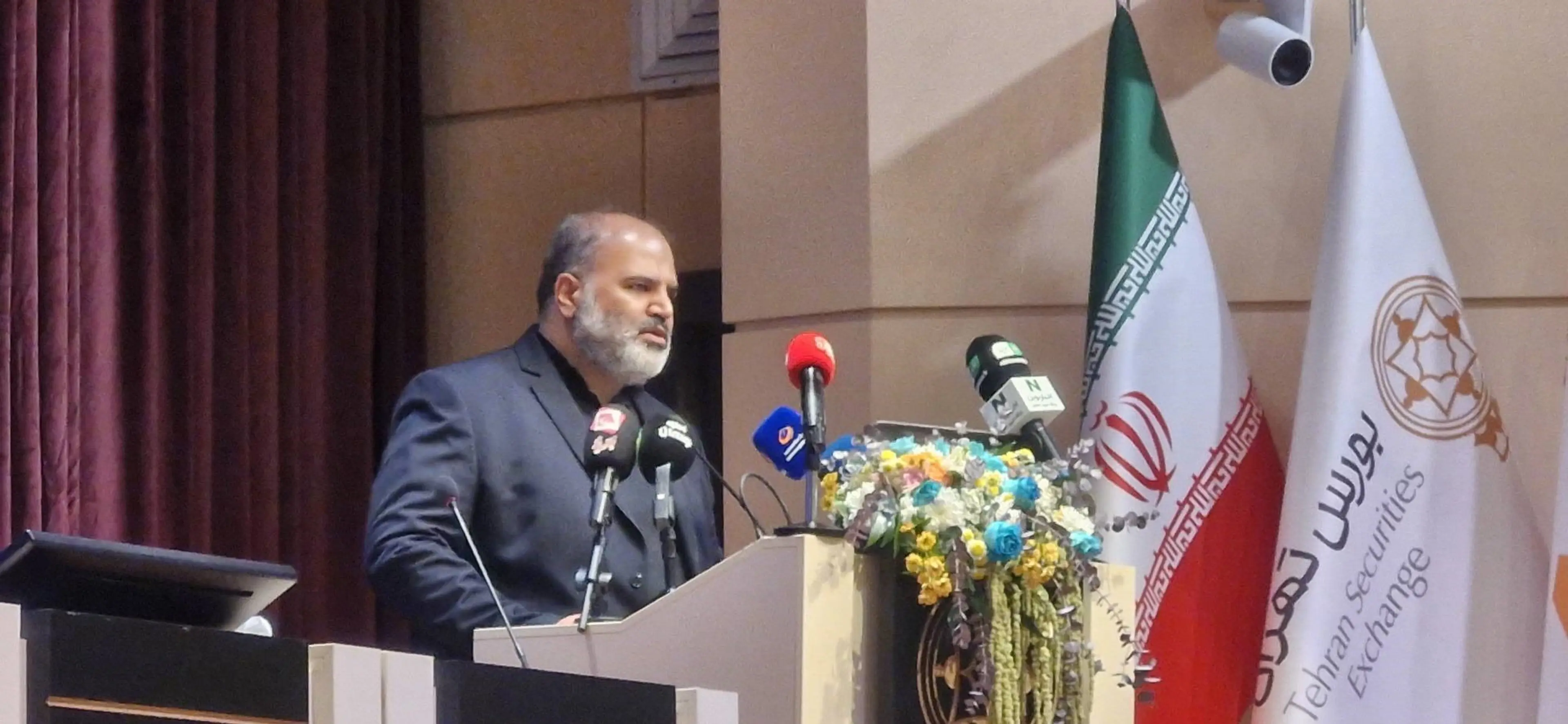 حمایت همه‌جانبه از سهام «ثپهران» را وظیفه خود می‌دانیم و تلاش می‌کنیم با عملکرد شفاف و مسئولانه، برند سهامداری قابل اعتمادی در ذهن سهامداران ایجاد کنیم.