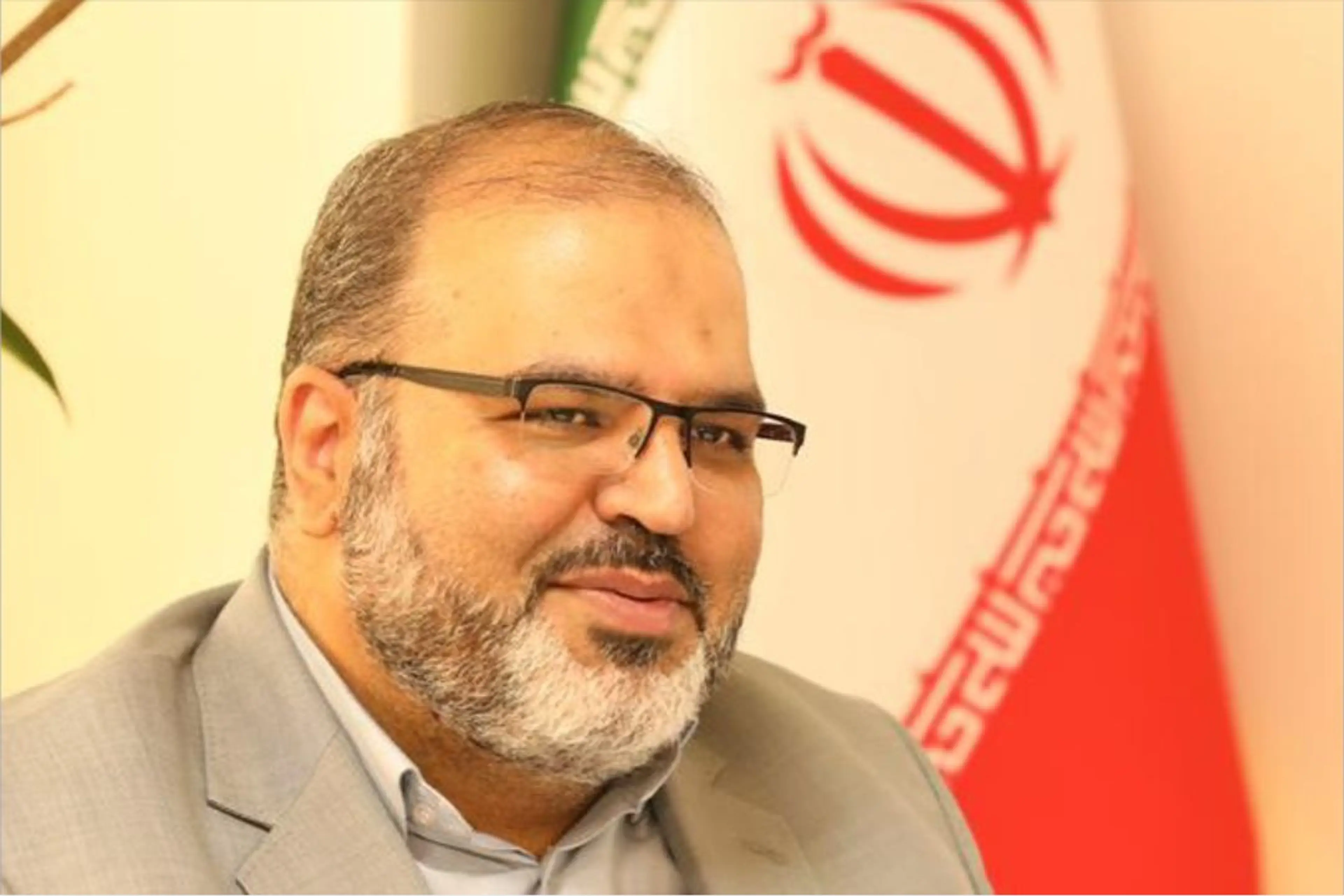 بازارسرمایه در بهار ۱۴۰۱، پس از یک‌سال ونیم ریزش قیمتی، چهره‌ای سبزپوش به خود گرفت و اکثریت نمادها با بازده مثبت روبه‌رو شدند؛ به نحوی که برخی از نمادهای سرمایه‌گذاری، شاهد رشدهای بیش از ۵۰درصدی در بازه زمانی سه‌ماهه بودند. این موضوع، علاوه بر اینکه موجب آرامش سهامداران حقیقی بود، برای ح
