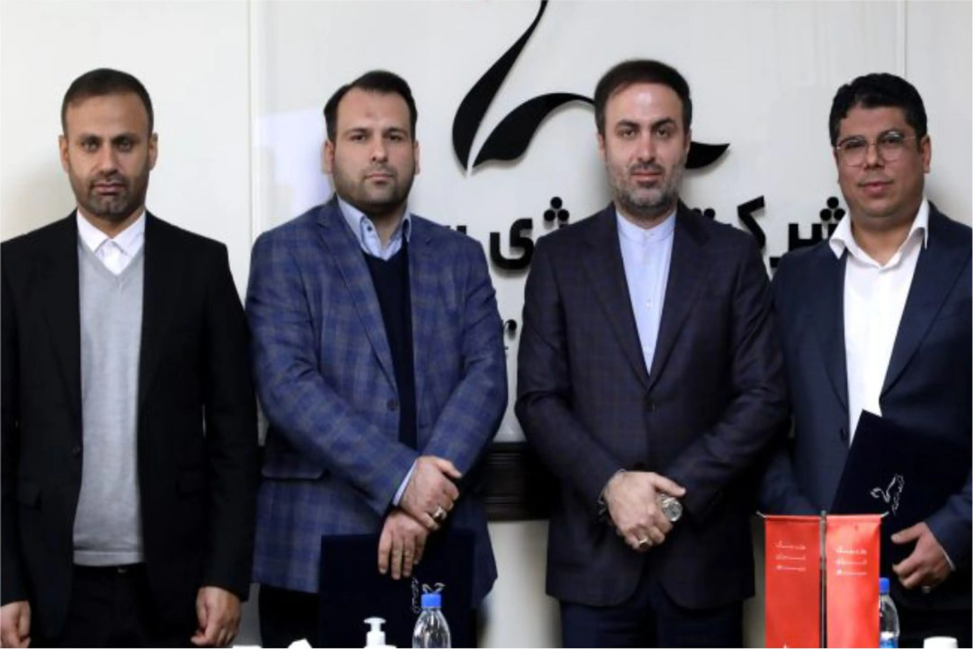آئین معارفه مدیرعامل و دو تن از اعضای جدید هیئت مدیره شرکت قطب پتروشیمی سپهر لاوان برگزار شد.
