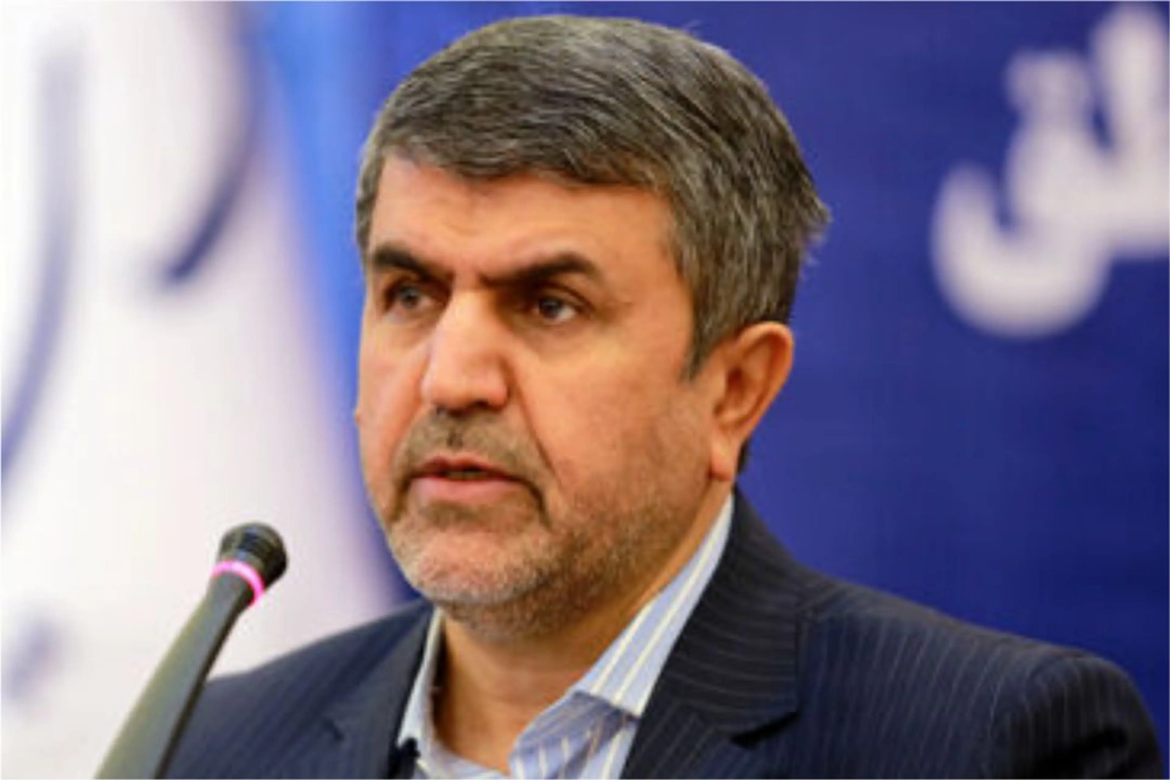 مدیرعامل بانک صادرات ایران از رشد ٧٣ درصدی پرداخت وام‌های «قرض‌الحسنه و حمایتی» این بانک به ارزش بیش از ٣٣ هزار میلیارد تومان در راستای عمل به مسئولیت اجتماعی و پاسخگویی به نیاز ٣٥١ هزار نفر از مردم در سال ١٤٠١ خبر داد.
