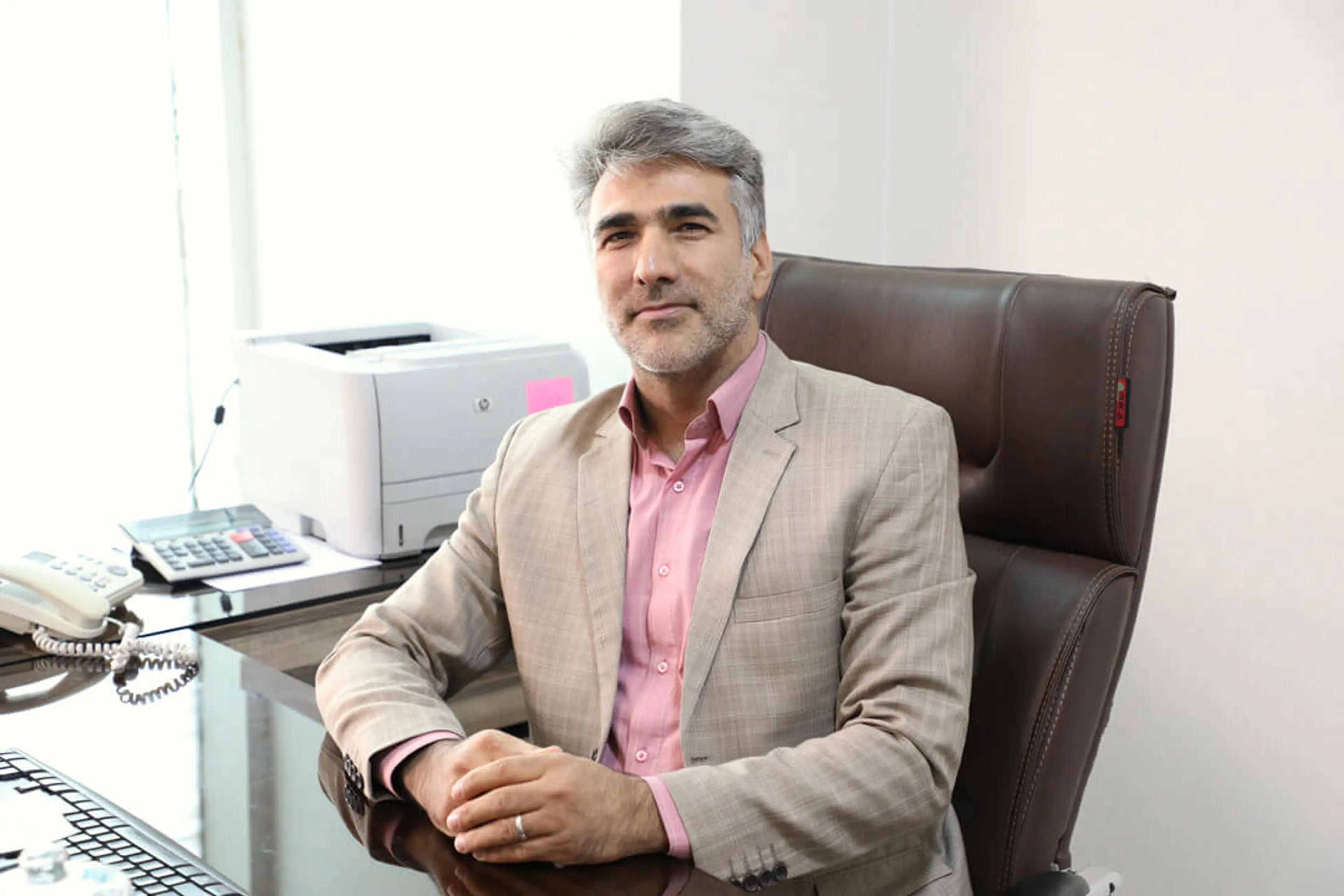 علی فلاح‌نژاد مدیر حسابرسی داخلی شرکت سرمایه گذاری گروه مالی سپهر صادرات در کارگروه حاکمیت شرکتی و اصول رفتاری گزارشی از مهمترین اقدامات انجام شده در جهت ارتقای آگاهی و آموزش در حوزه حاکمیت شرکتی خبر داد.
